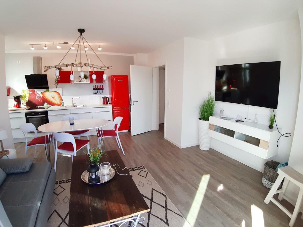Ferienwohnung Strandraeuber Glowe Exterior foto